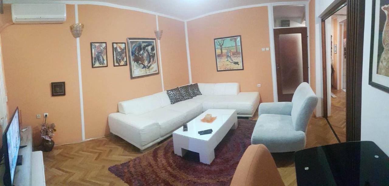 Shangri La Residence Ni Extérieur photo