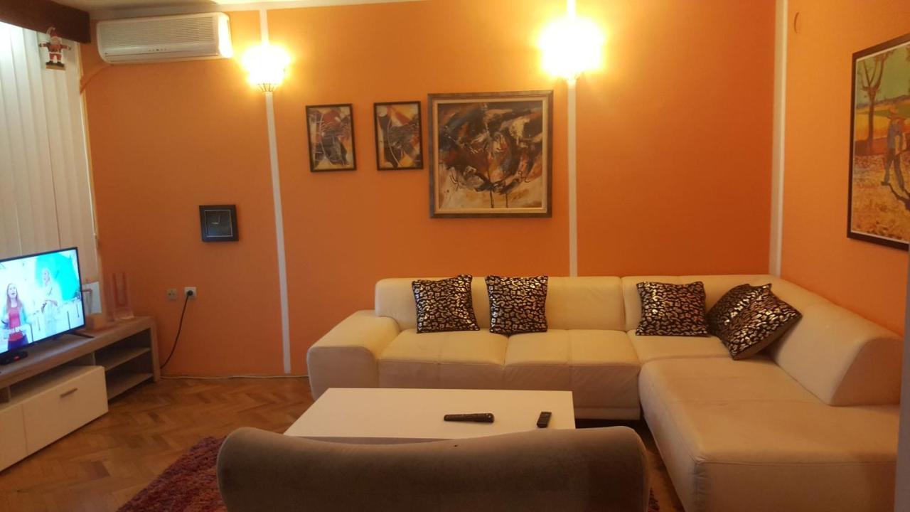 Shangri La Residence Ni Extérieur photo